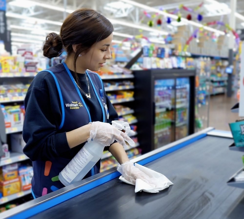 imgi_183_walmart-worker